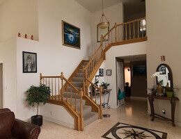 Сходи у приватному будинку